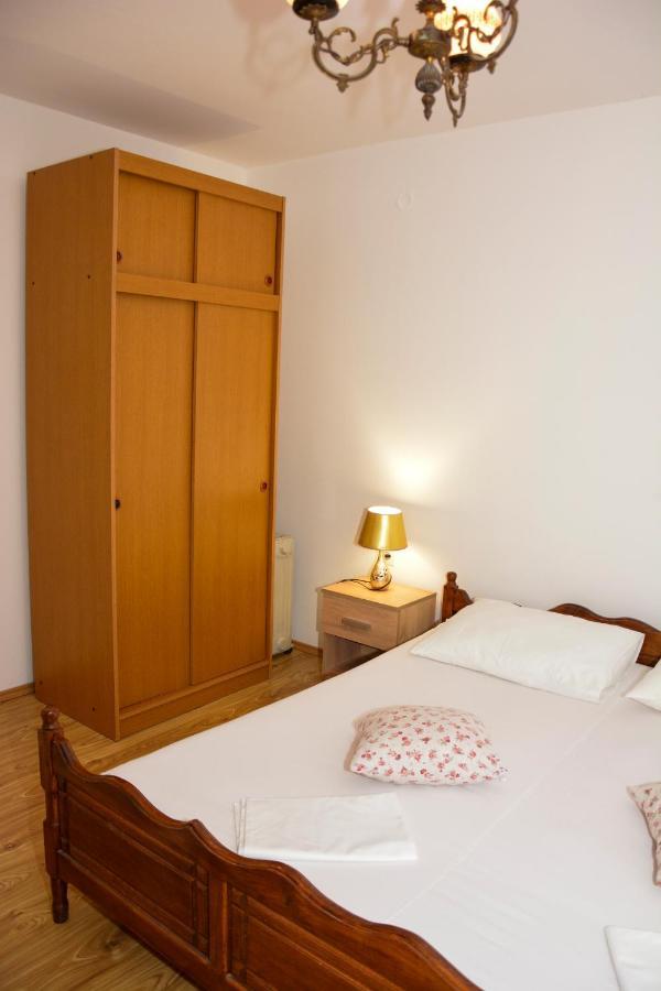 Apartment Ivana Сен Екстериор снимка